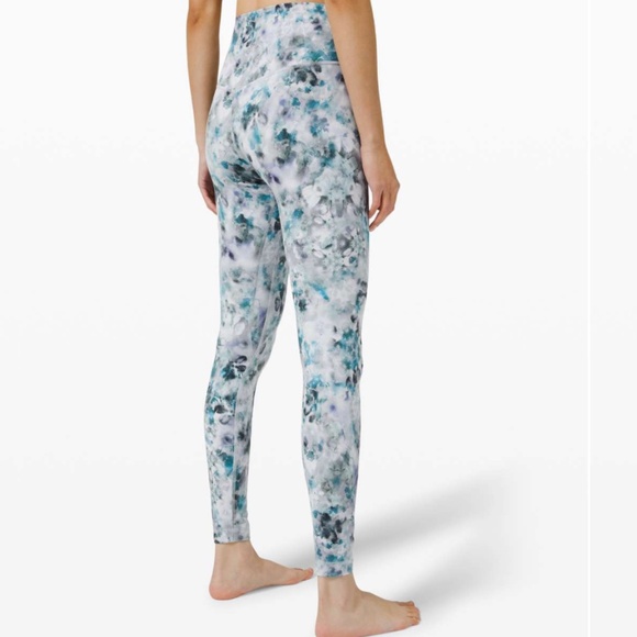 Lululemon | Align Pant 28" | Size 4 - Picture 3 of 7